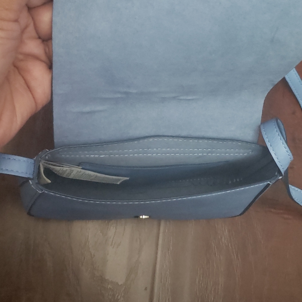 Purse - Picture 2 of 2